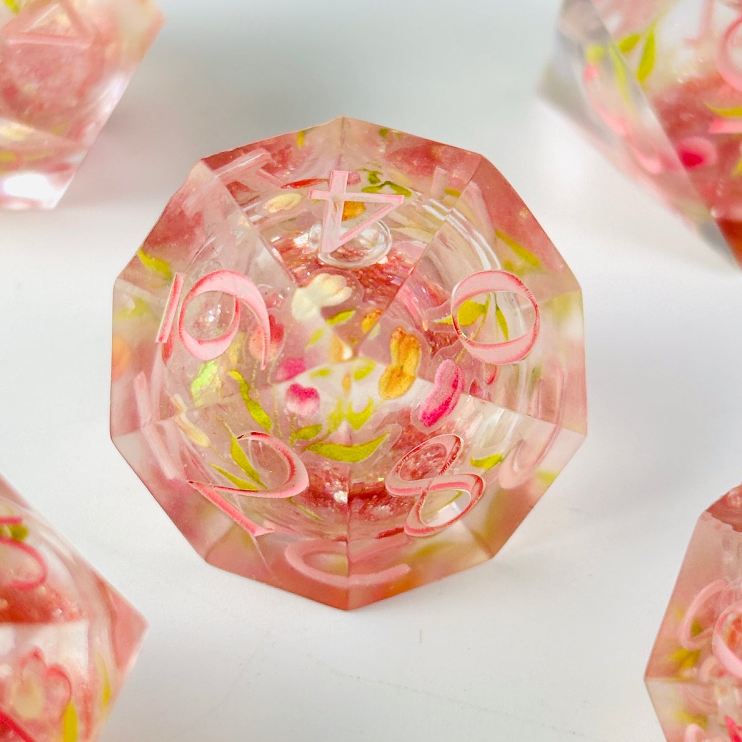 Tulip Bloom Dice Liquid Core DnD Dice Set, Sharp Edge D&D Dice Full Set, Dungeons and Dragons Polyhedral RPG DND Dice D6, D20, Gift for Gamer